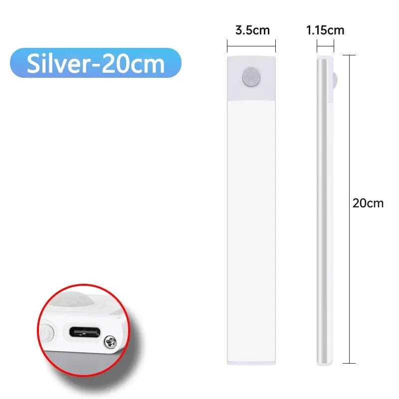 20cm Measurement chart of a silver product with dimensions and USB port details.