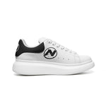 Unisex rutschfeste Sneaker aus Kunstleder – Schnürkomfort