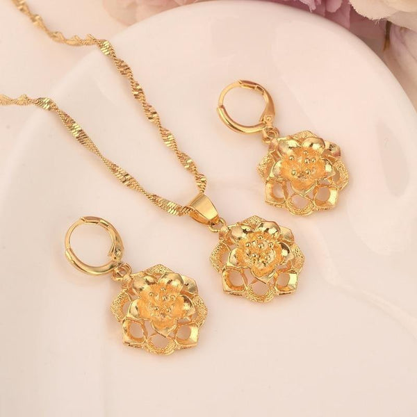 Gold flower Habesha bridals Wedding jewelry sets