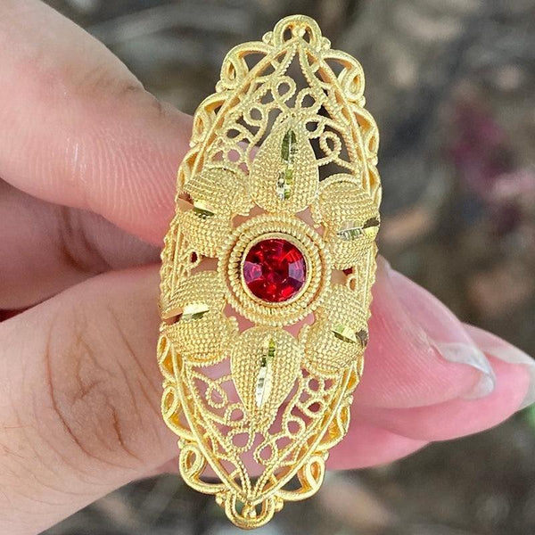 ካትም Rings Gold Color
